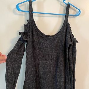 Women’s Hollister Top with open shoulders